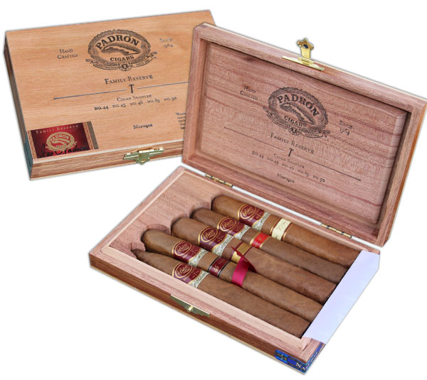 Padron Family Reserve 5 Cigar Gift Set Maduro